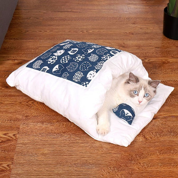 WarmHaven™ - Verwen je kat met een comfortabele slaapplek! - Yoova